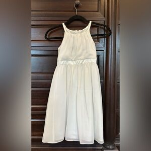 David’s Bridal Girls’ White Special Occasion Dress